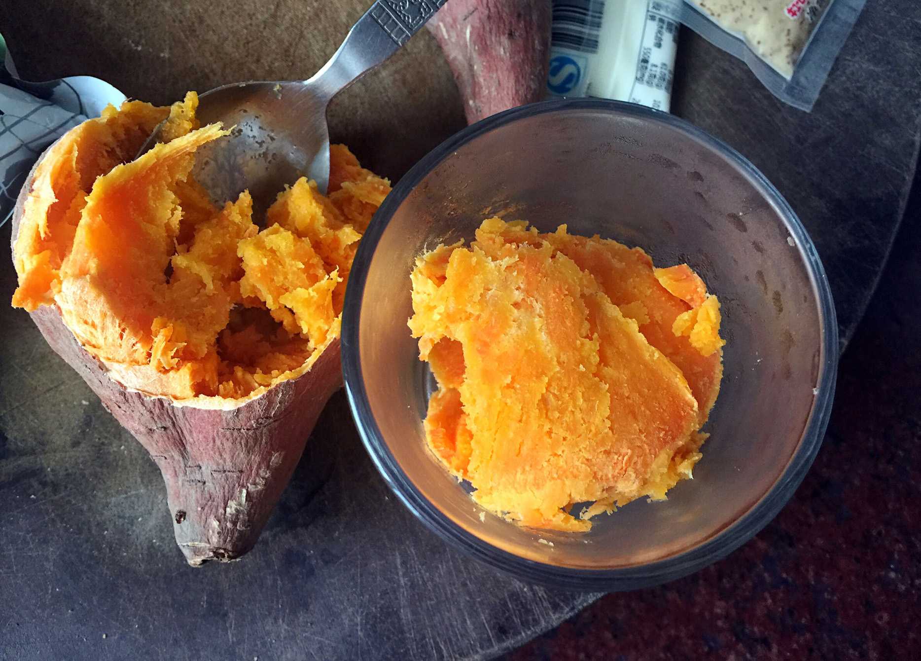 紅薯粑粑、紅薯泥灌裝機——食品加工企業(yè)的理想選擇，引領(lǐng)生產(chǎn)新潮流