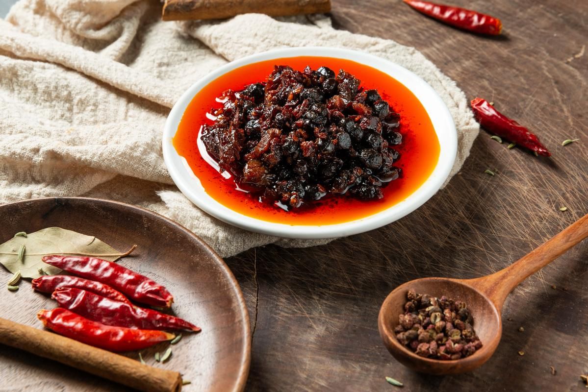 醬料與薯條同線生產(chǎn)？揭秘食品企業(yè)“柔性爆單”背后的智能包裝新引擎